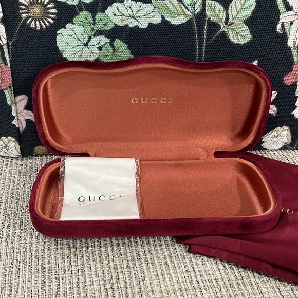 Gucci 60mm Square Sunglasses - Picture 4 of 11